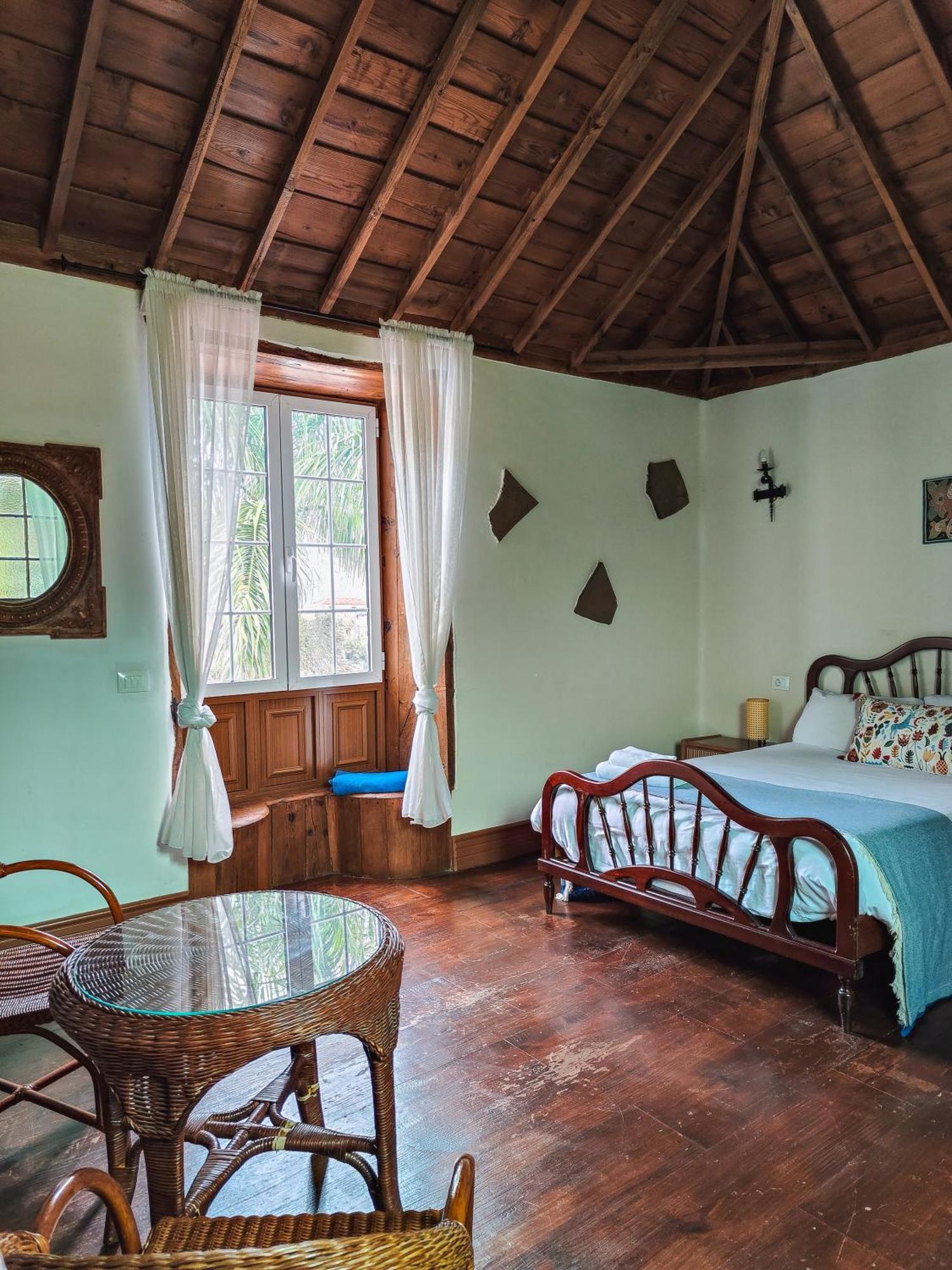 Tulia & Coworking Apartment